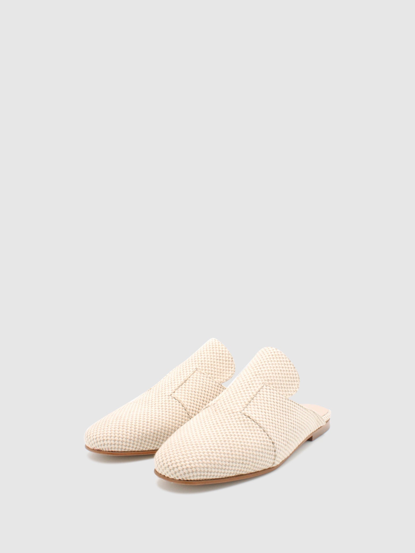 JJ Heitor Mules de Ponta Redonda Bambu Beige